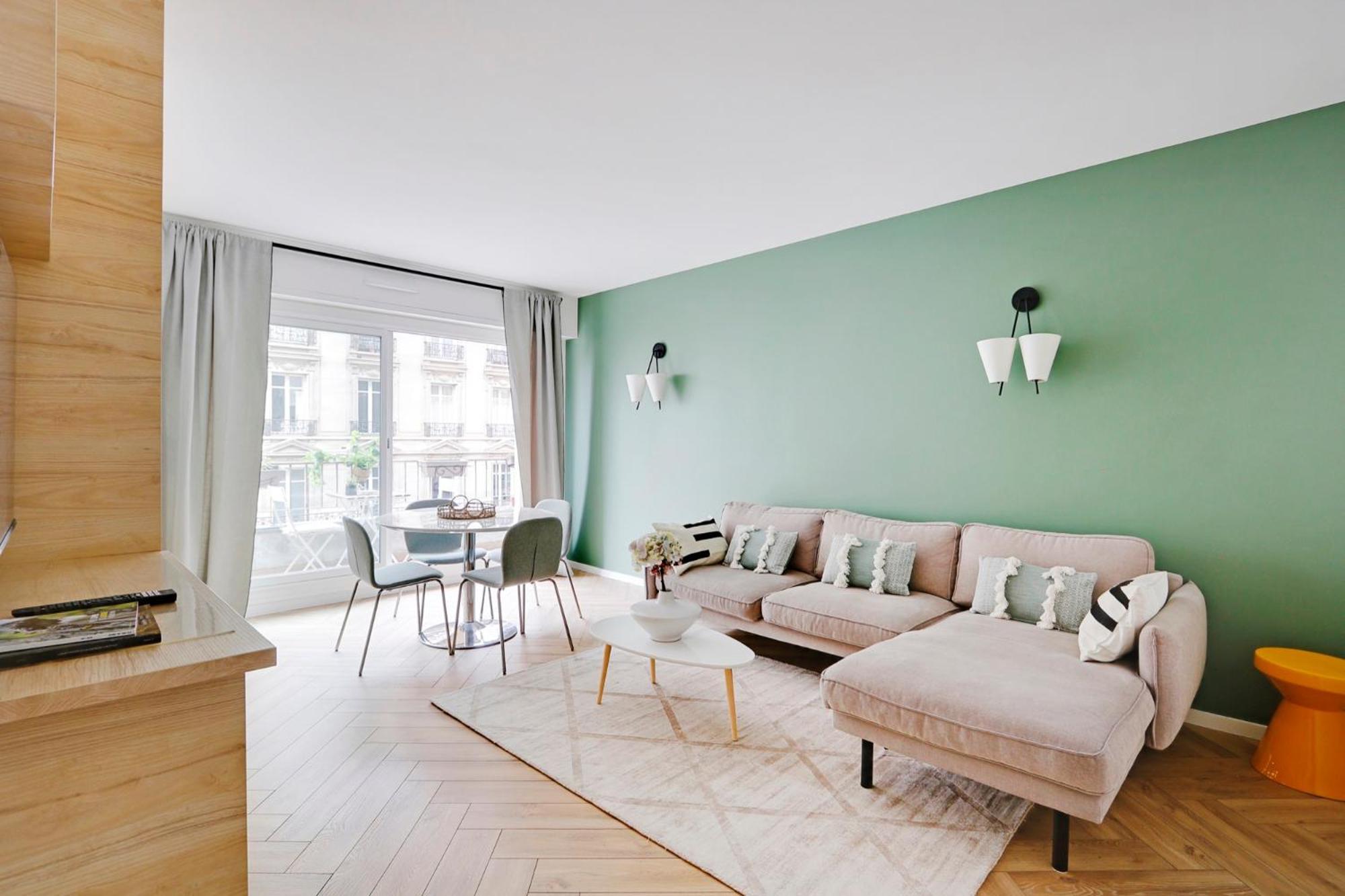 3 Pieces Contemporain Avec Balcon Ensoleille Apartment Paris